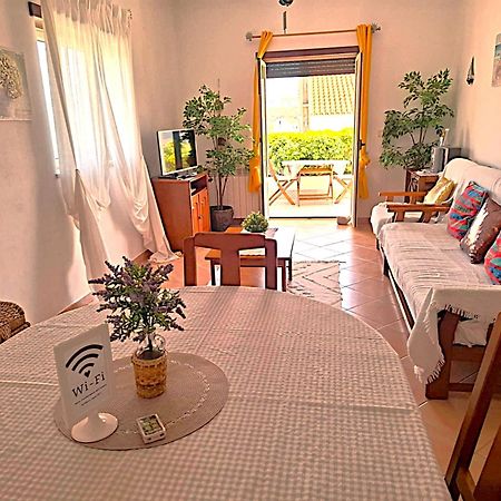 Sun & Surf Flat Arrifana Beach ألخيزور المظهر الخارجي الصورة